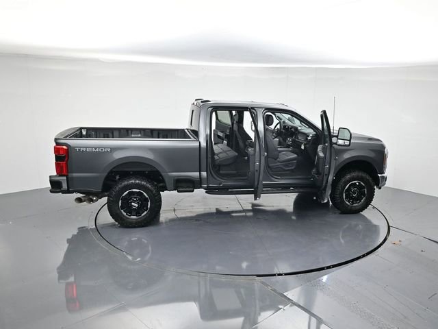 New 2026 Ford F250 Lariat w/ Tremor Off-Road Package image 43