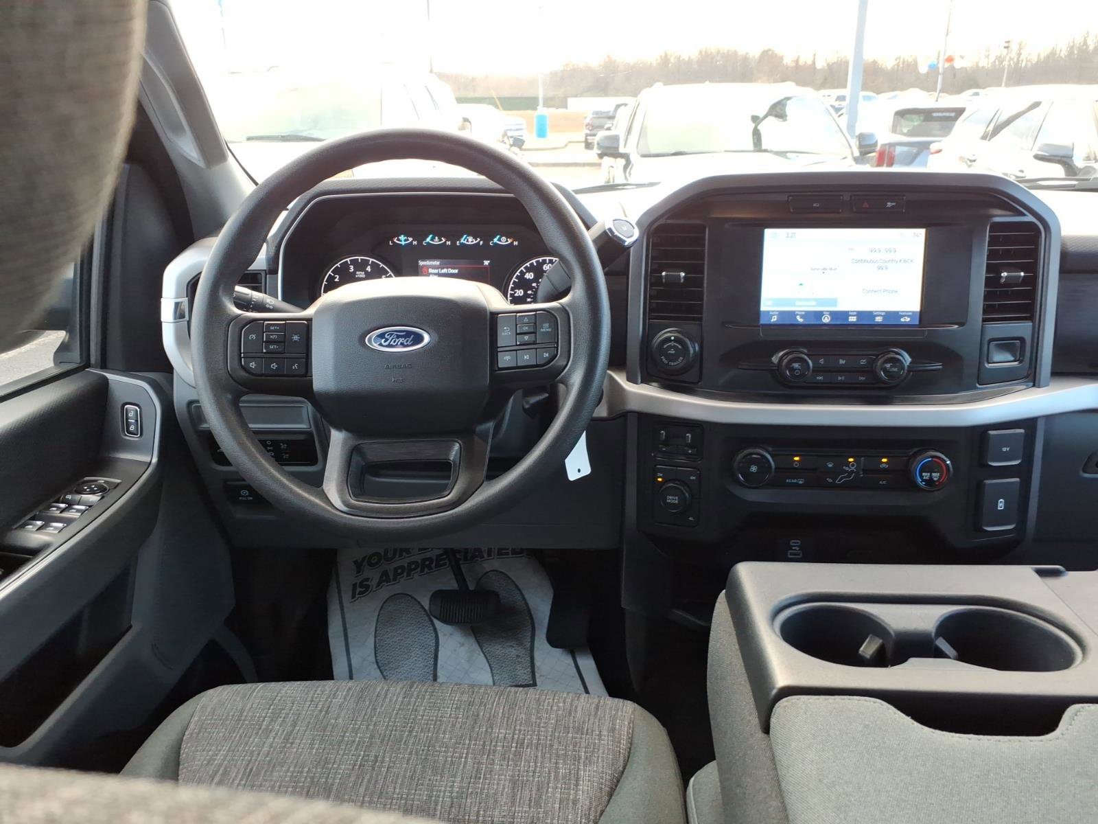 Used 2023 Ford F150 XLT w/ Trailer Tow Package image 8