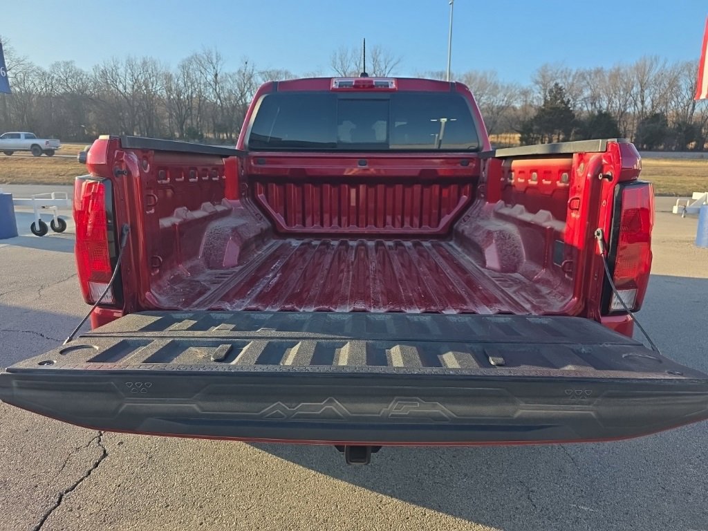 Used 2024 Chevrolet Colorado Trail Boss w/ Advanced Trailering Package image 7