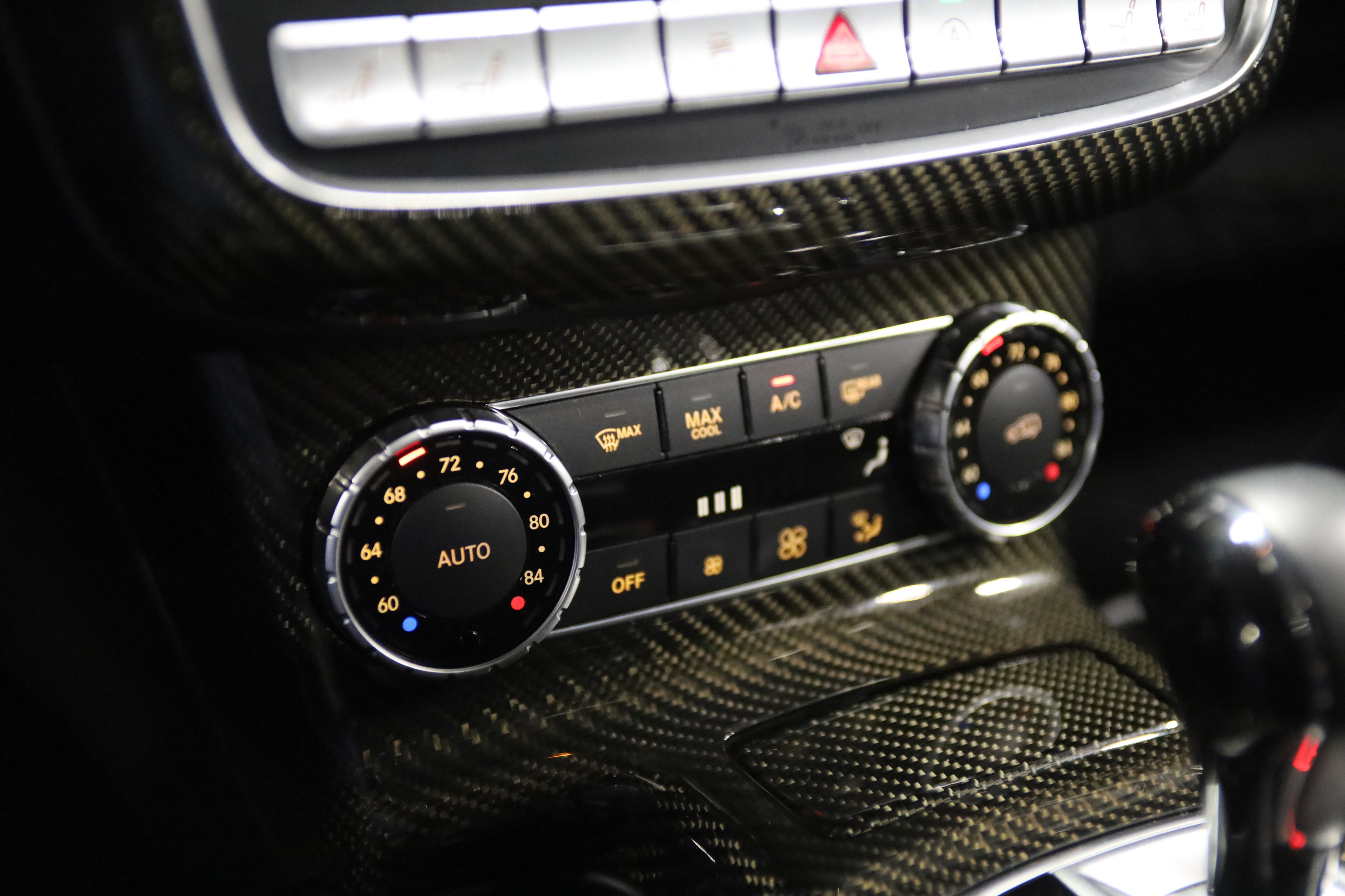 Used 2018 Mercedes-Benz G 550 Squared image 32