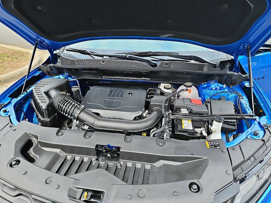 New 2025 Chevrolet Blazer LT w/ Midnight/Sport Edition image 23