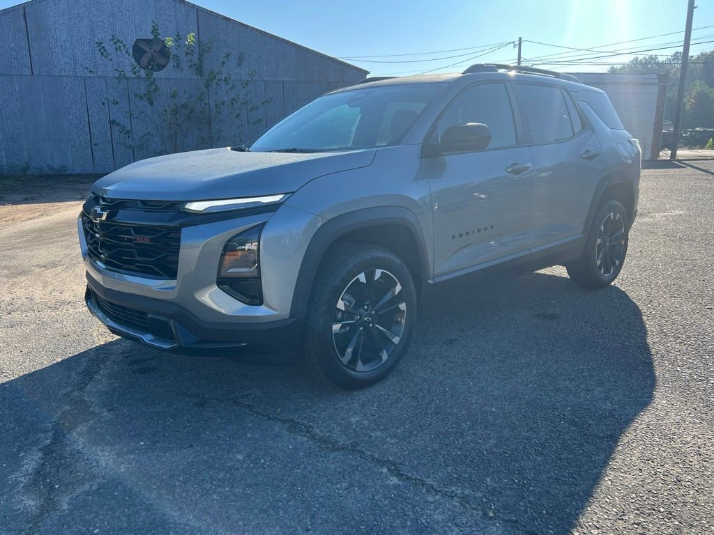 New 2026 Chevrolet Equinox RS w/ LPO, Floor Liner Package image 3