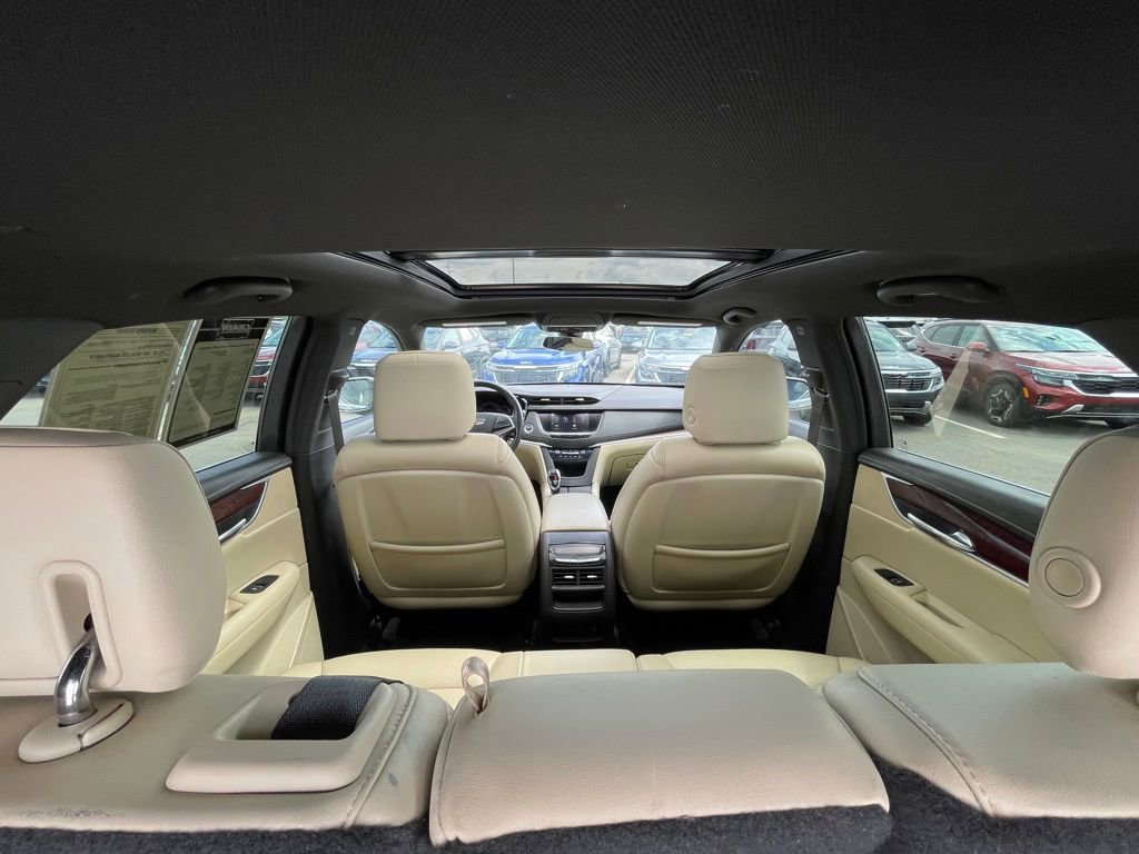Used 2019 Cadillac XT5 Luxury image 23