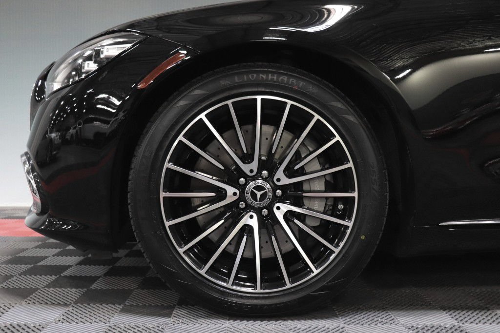 Used 2022 Mercedes-Benz S 580 4MATIC Sedan w/ Warmth & Comfort Package image 83