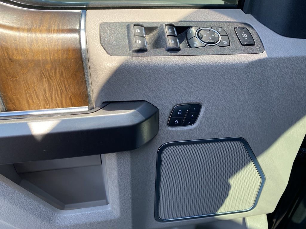 Used 2019 Ford F350 Limited w/ FX4 Off-Road Package AWD/4WD image 26