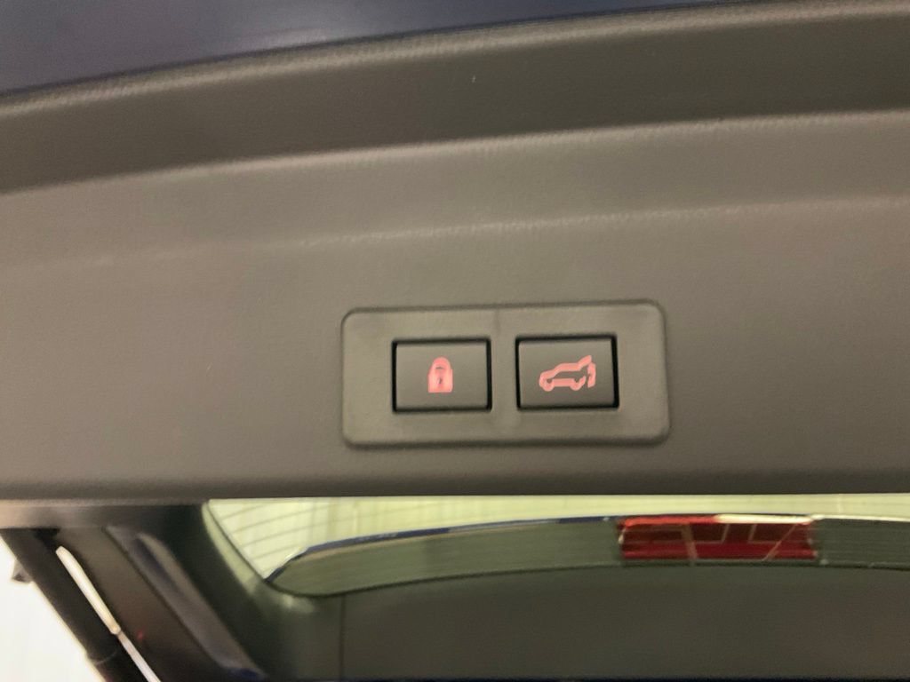 New 2026 Subaru Ascent Limited AWD/4WD image 22