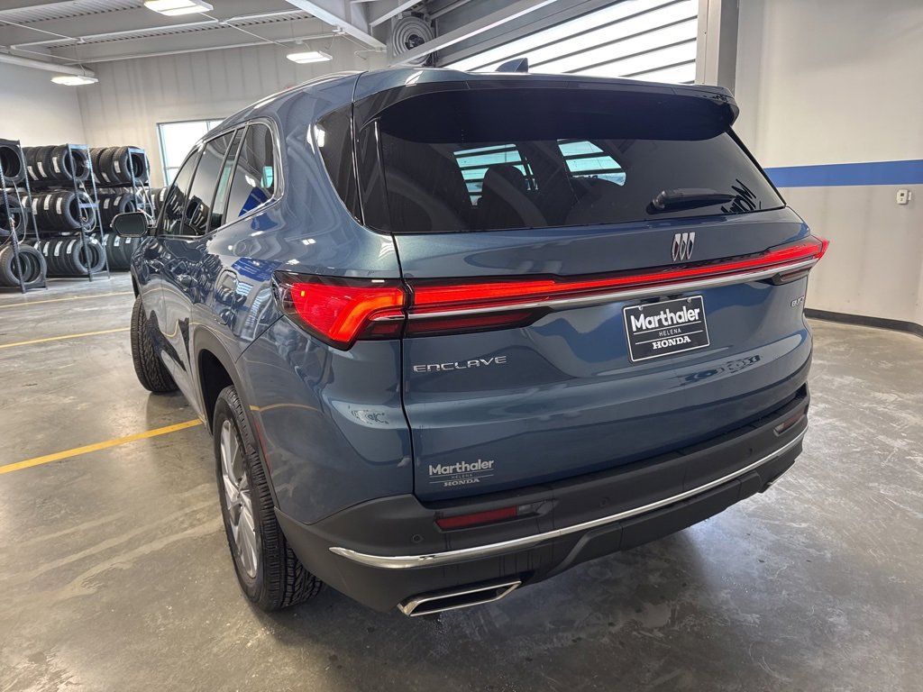 Used 2025 Buick Enclave Preferred image 7