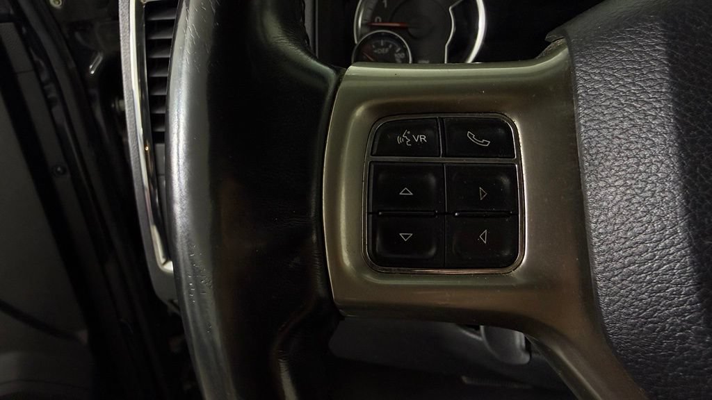 Used 2016 RAM 2500 Laramie w/ Convenience Group AWD/4WD image 16
