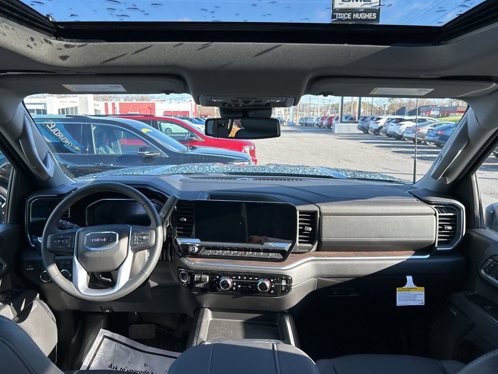 New 2026 GMC Sierra 2500 SLT w/ SLT Premium Package image 14