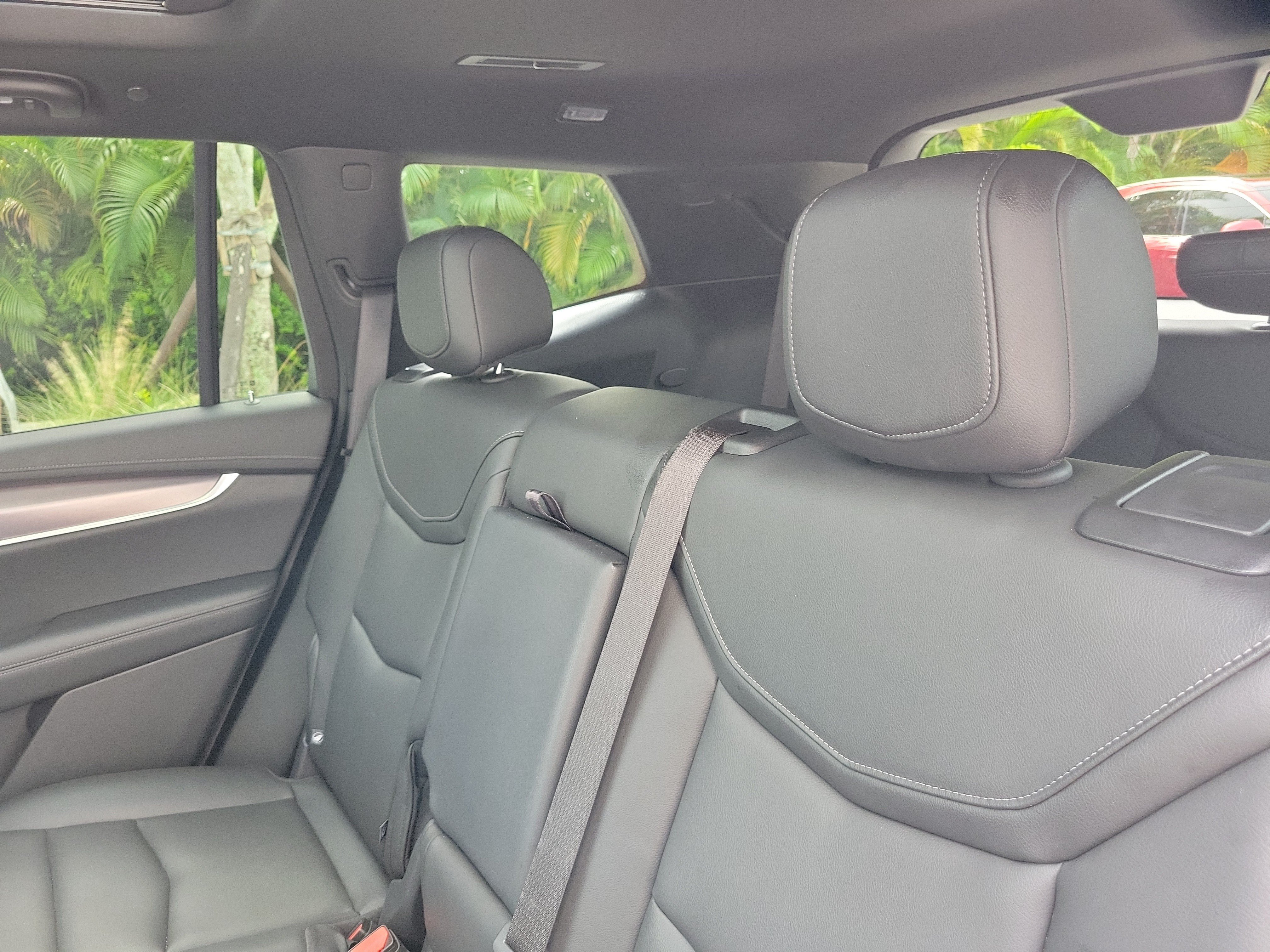 Used 2025 Cadillac XT6 Luxury FWD image 15