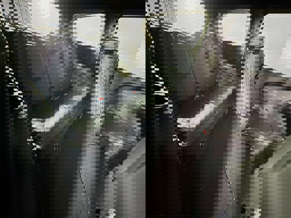 New 2026 Chrysler Pacifica Select image 33