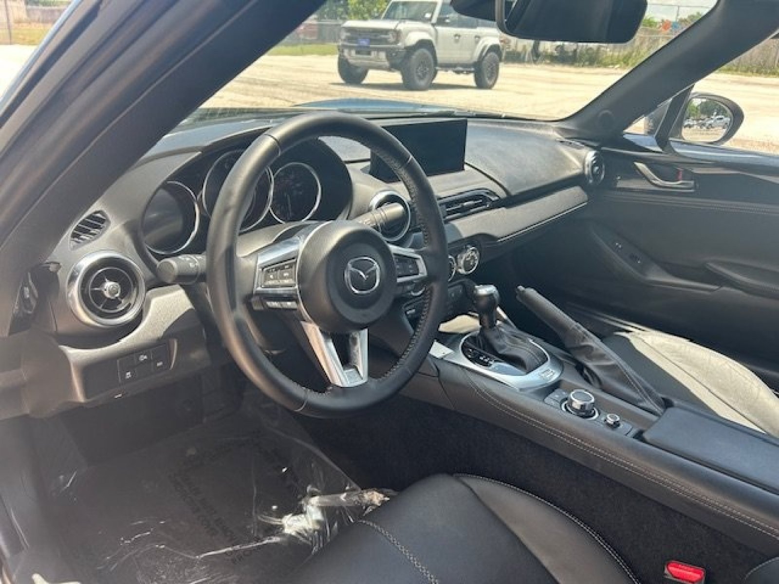 Used 2025 MAZDA MX-5 Miata RF Grand Touring RWD image 14