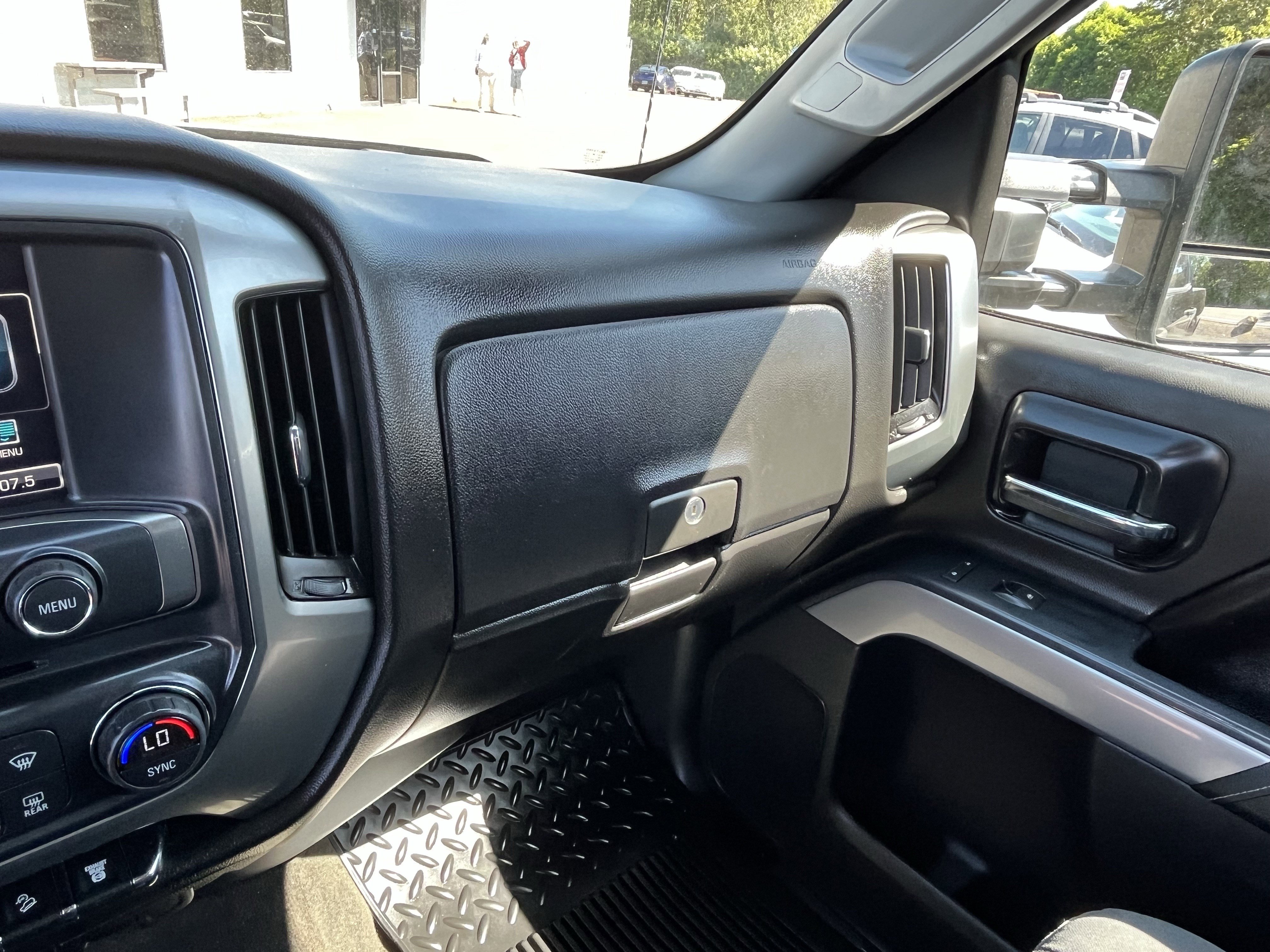 Used 2015 Chevrolet Silverado 2500 LT w/ LT Fleet Convenience Package AWD/4WD image 23