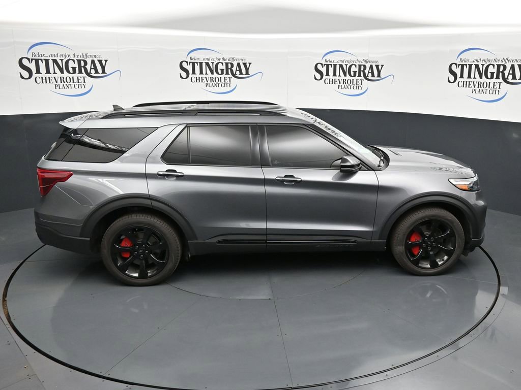 Used 2023 Ford Explorer ST w/ Equipment Group 401A AWD/4WD image 16