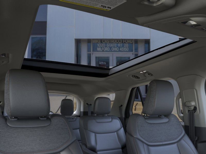 New 2026 Ford Explorer Active w/ Active Comfort Package AWD/4WD image 22