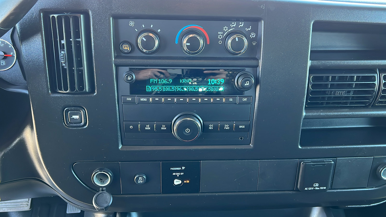 Certified 2023 Chevrolet Express 2500 w/ Driver Convenience Package image 21