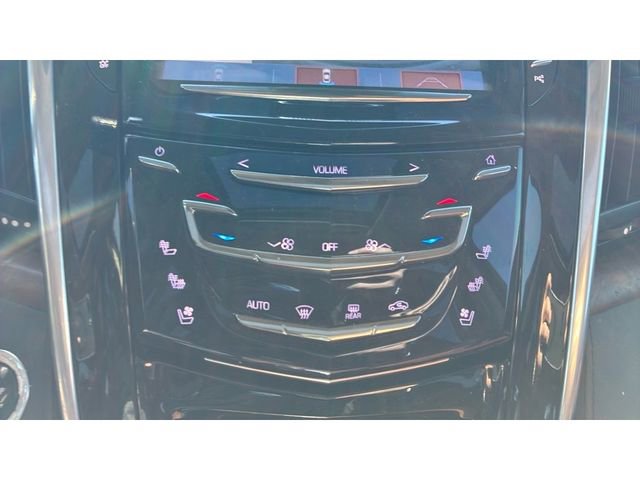 Used 2020 Cadillac Escalade Luxury AWD/4WD image 17