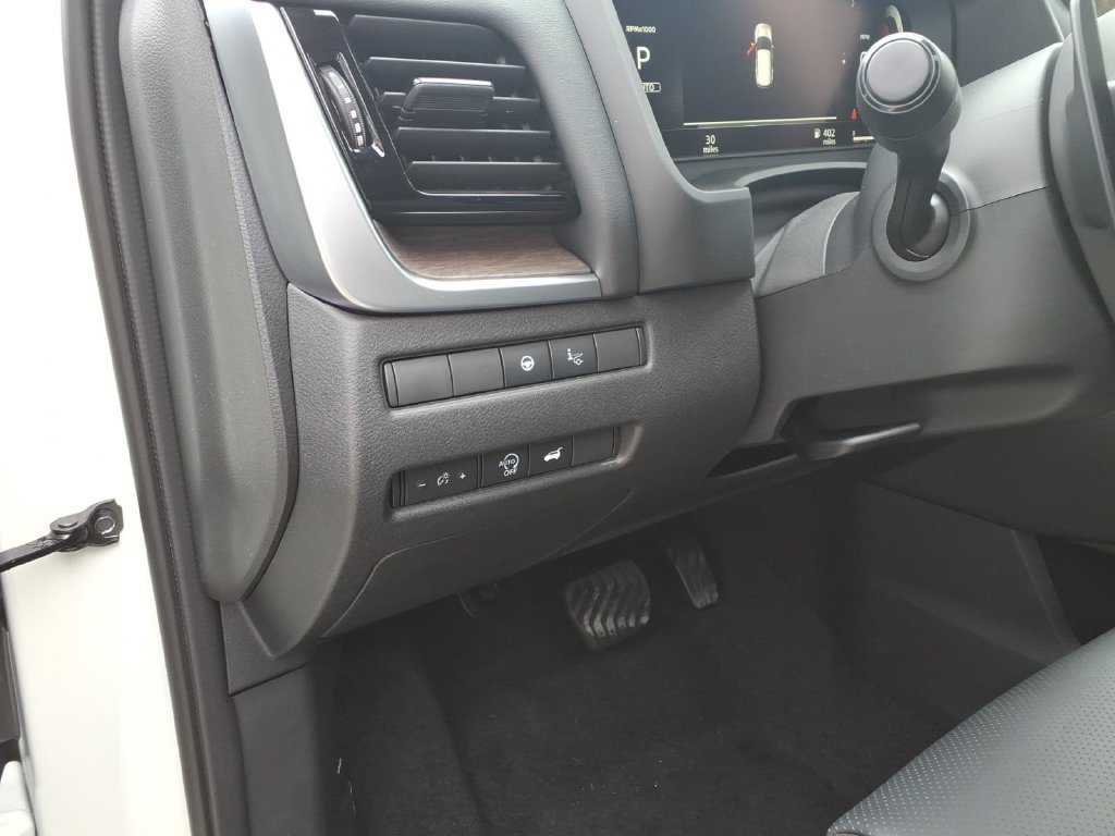 New 2026 Nissan Rogue Platinum AWD/4WD image 20