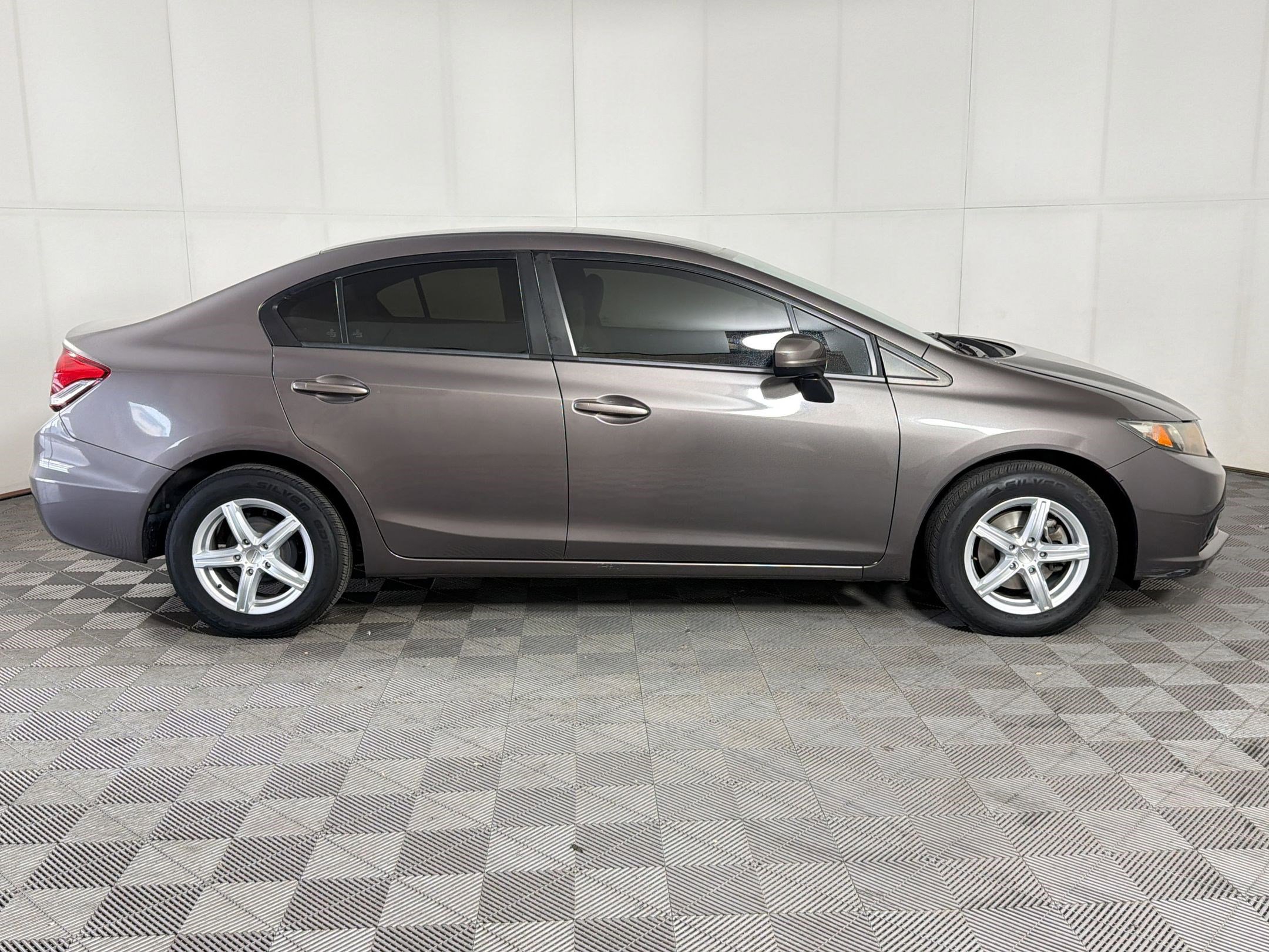 Used 2015 Honda Civic LX image 8
