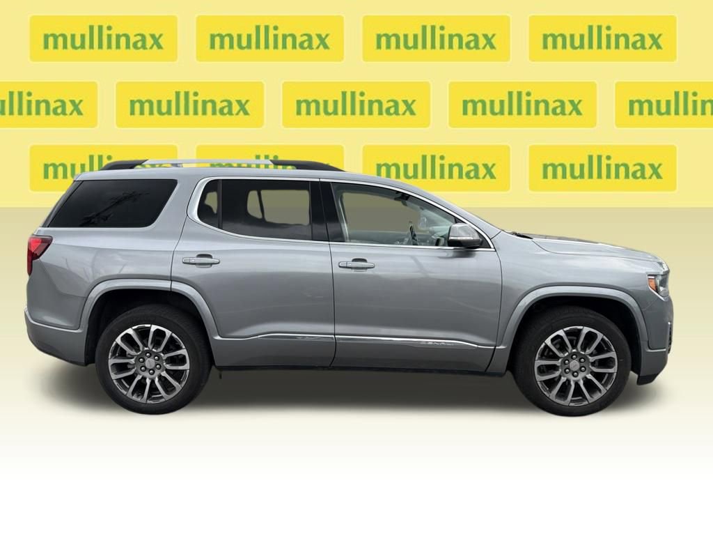 Used 2023 GMC Acadia Denali w/ Denali Ultimate Package FWD image 12