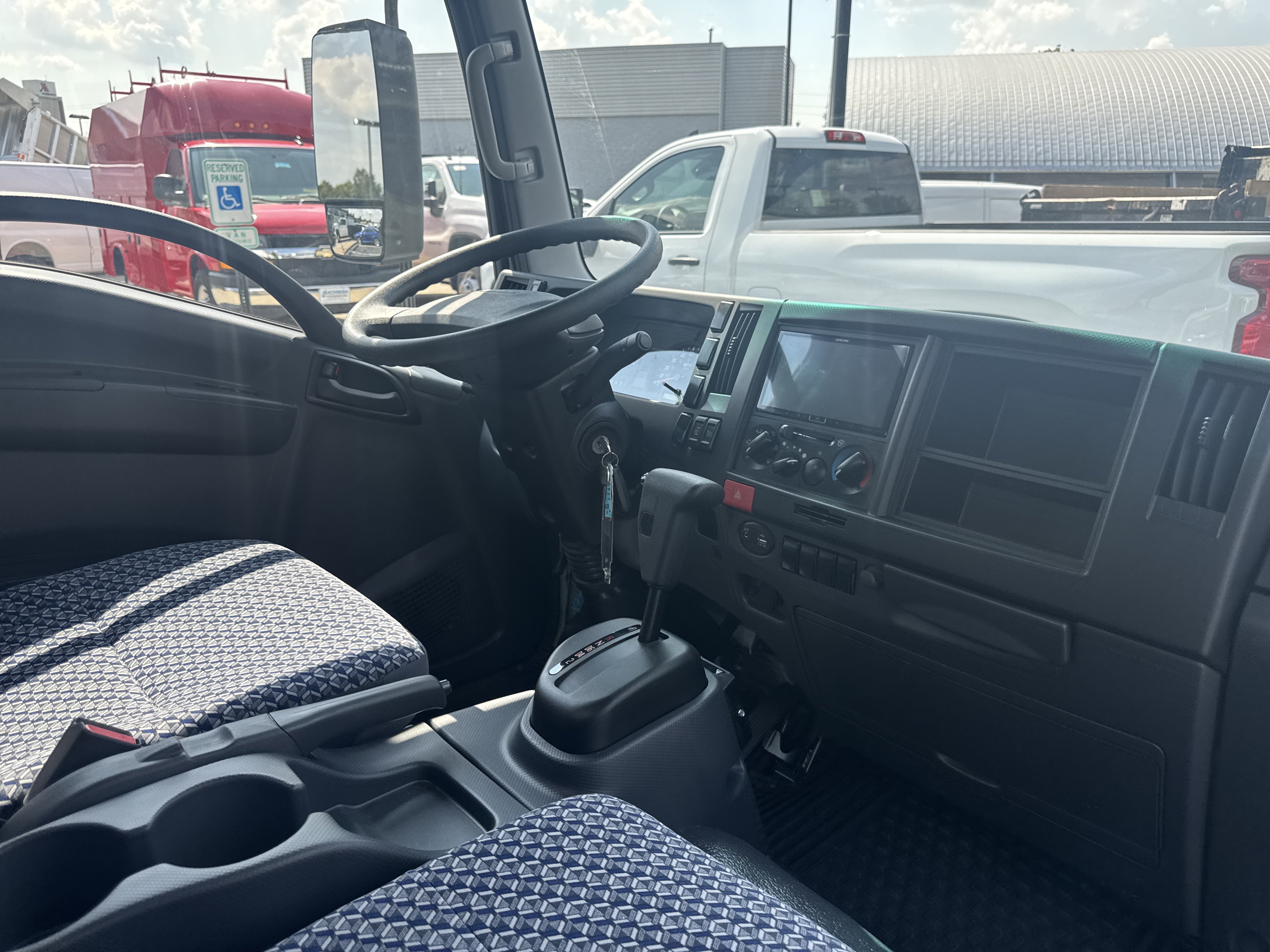 Used 2024 Chevrolet Low Cab Forward RWD image 22