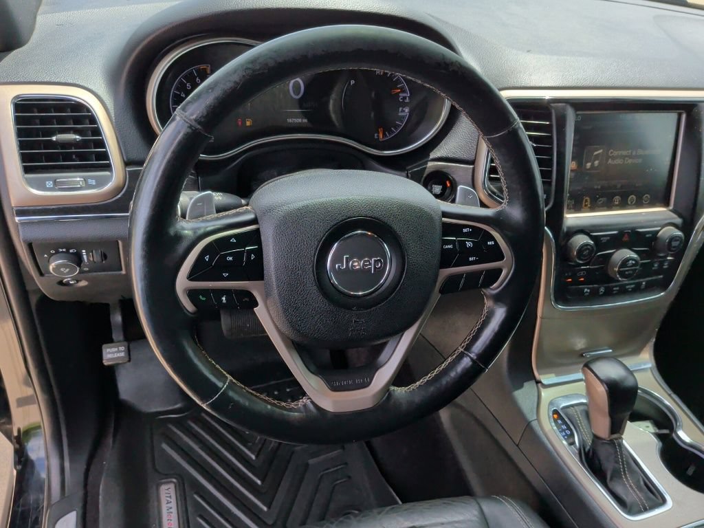 Used 2017 Jeep Grand Cherokee Limited AWD/4WD image 16