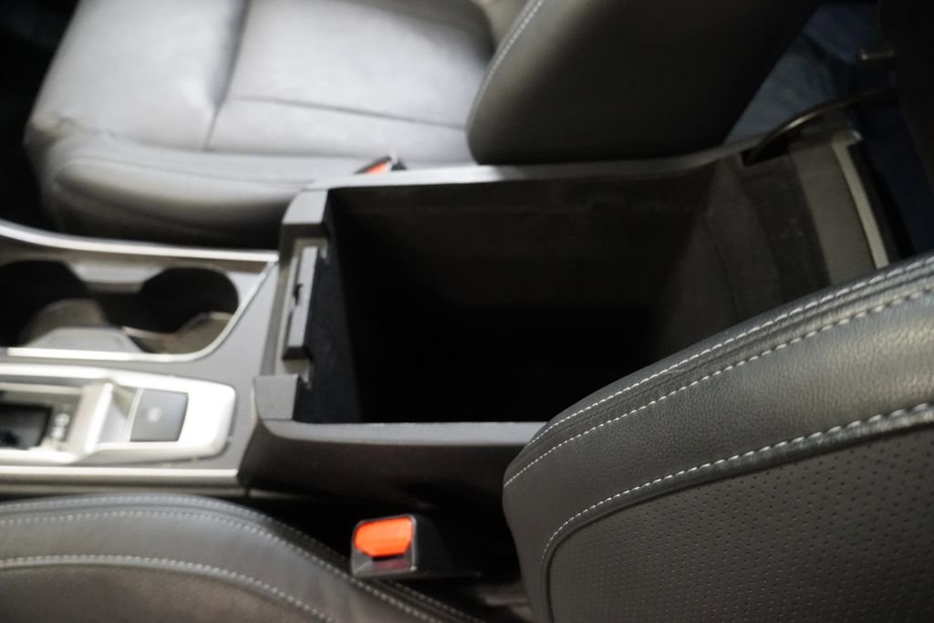 Used 2019 Subaru Ascent Limited image 25