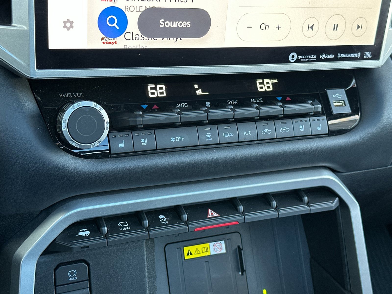 Used 2024 Toyota Tundra Platinum image 22