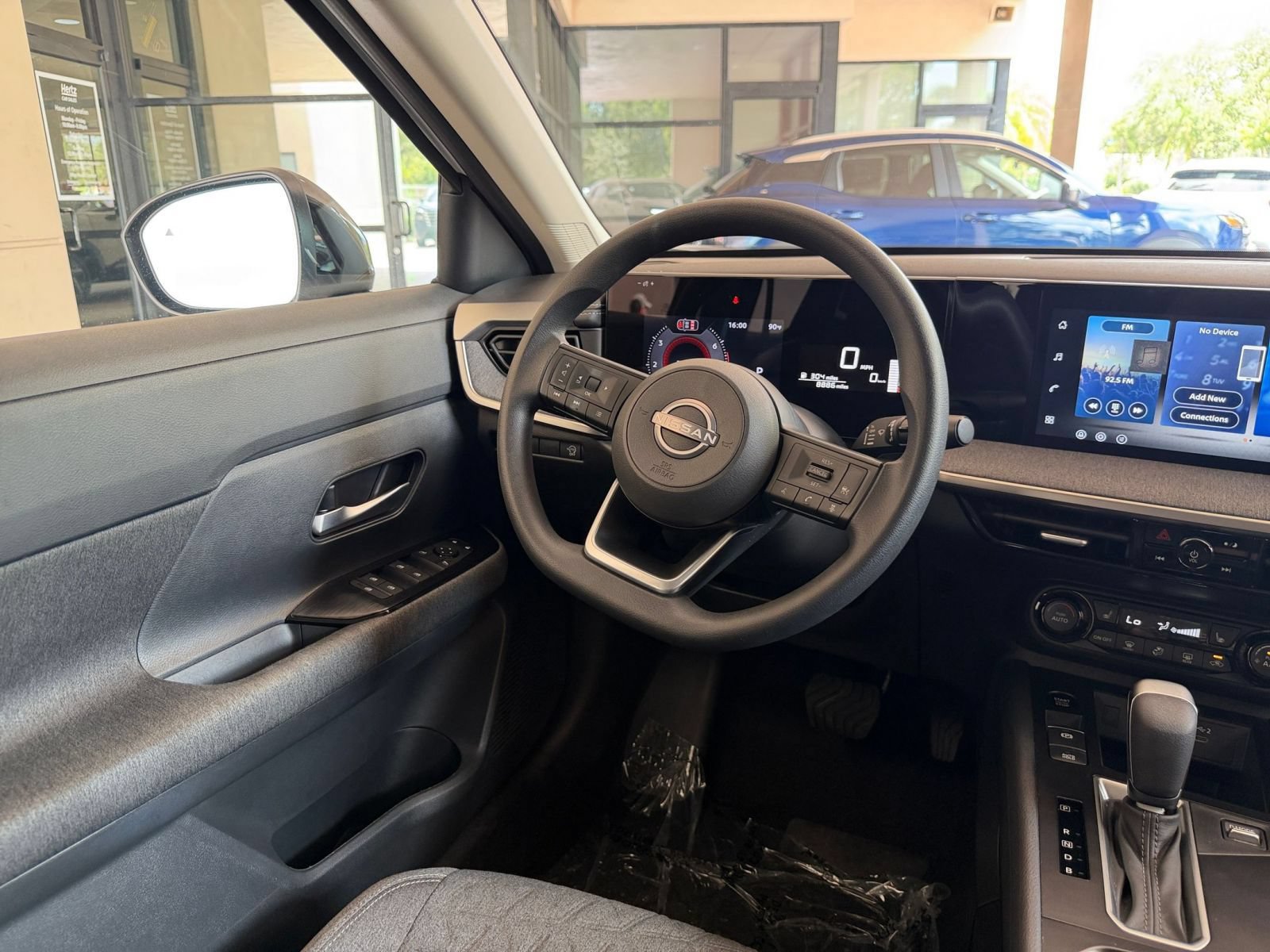 Used 2026 Nissan Kicks SV w/ Cold Weather Package FWD image 29