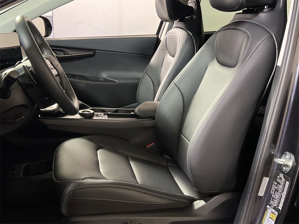 New 2025 Kia EV6 Wind image 11