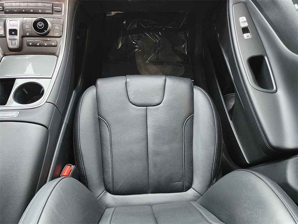 Used 2023 Hyundai Santa Fe Calligraphy image 13