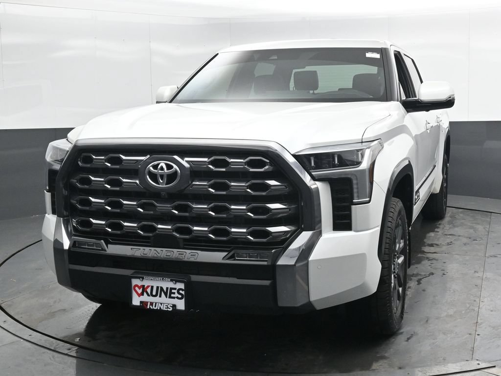 Used 2024 Toyota Tundra Platinum AWD/4WD image 7
