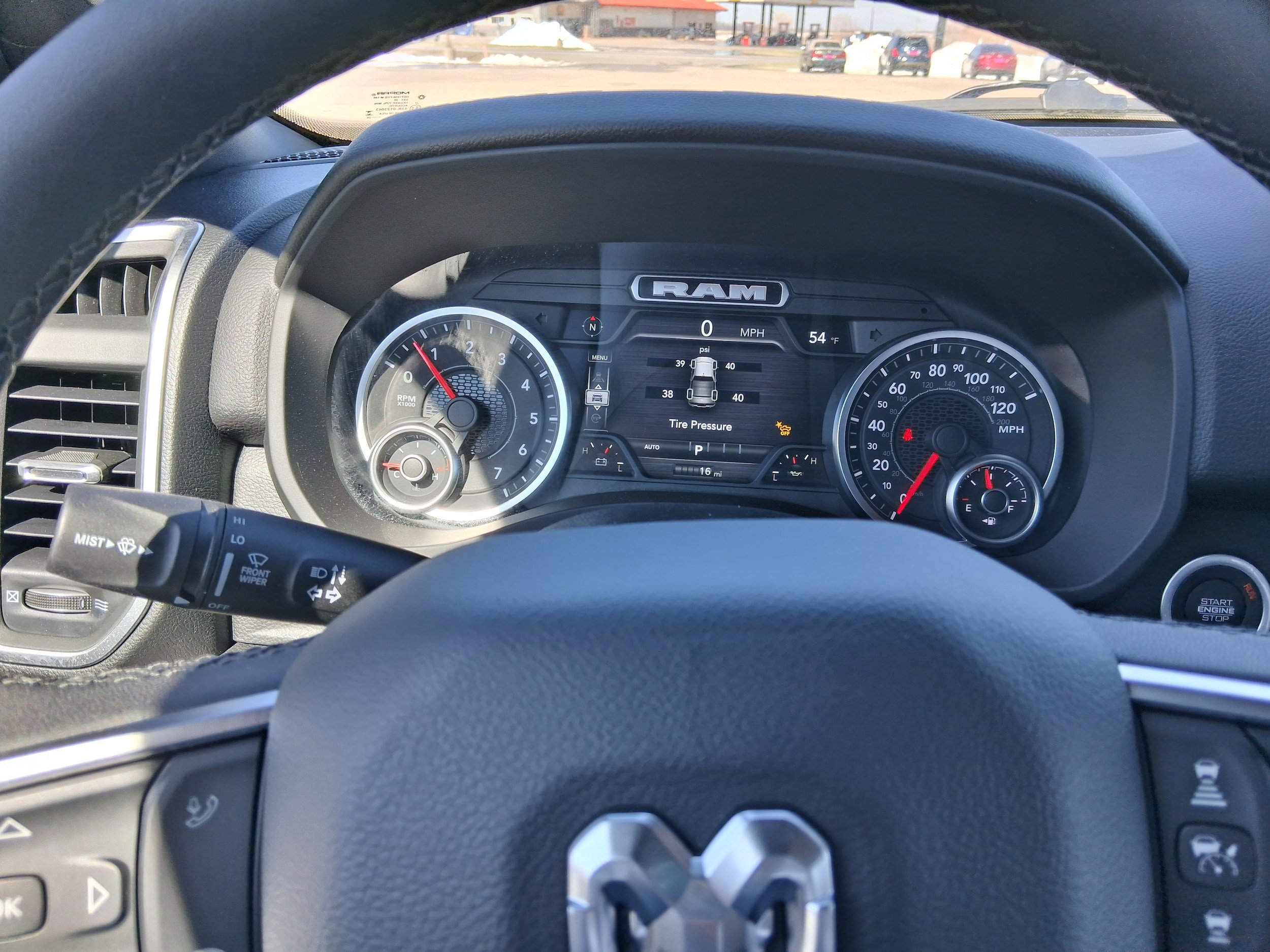 New 2026 RAM 1500 Big Horn AWD/4WD image 12