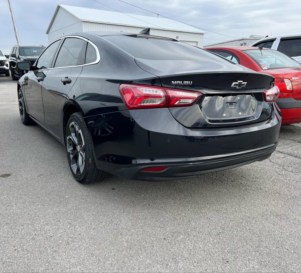 Used 2022 Chevrolet Malibu LT image 4