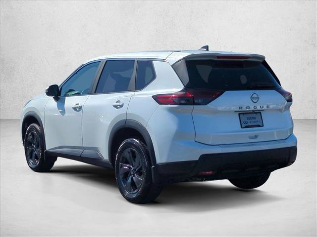 Used 2026 Nissan Rogue SV FWD image 8