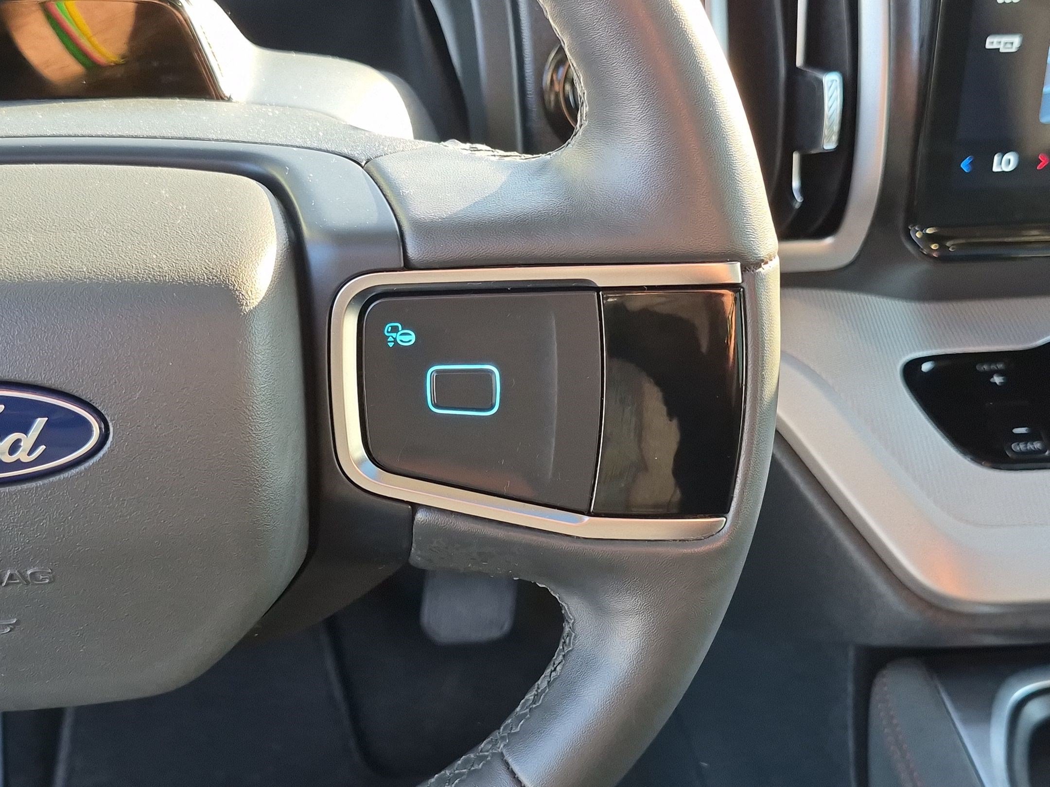 Used 2025 Ford Expedition Max Active AWD/4WD image 22