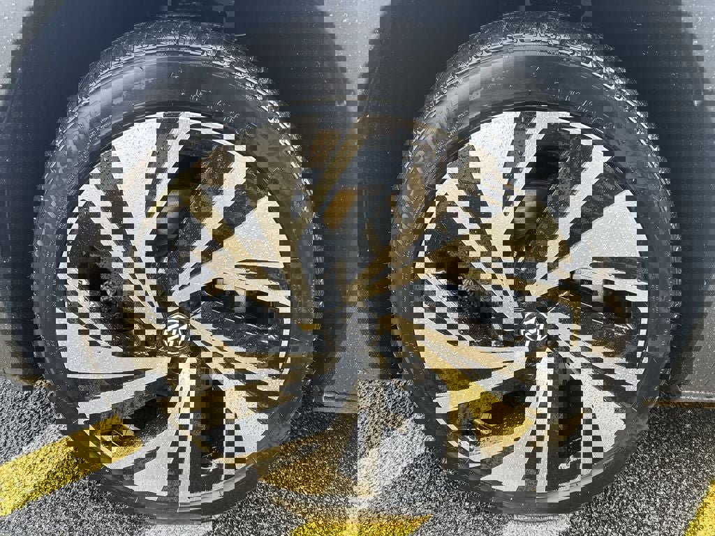 New 2025 Volkswagen ID.4 Pro S Plus image 7