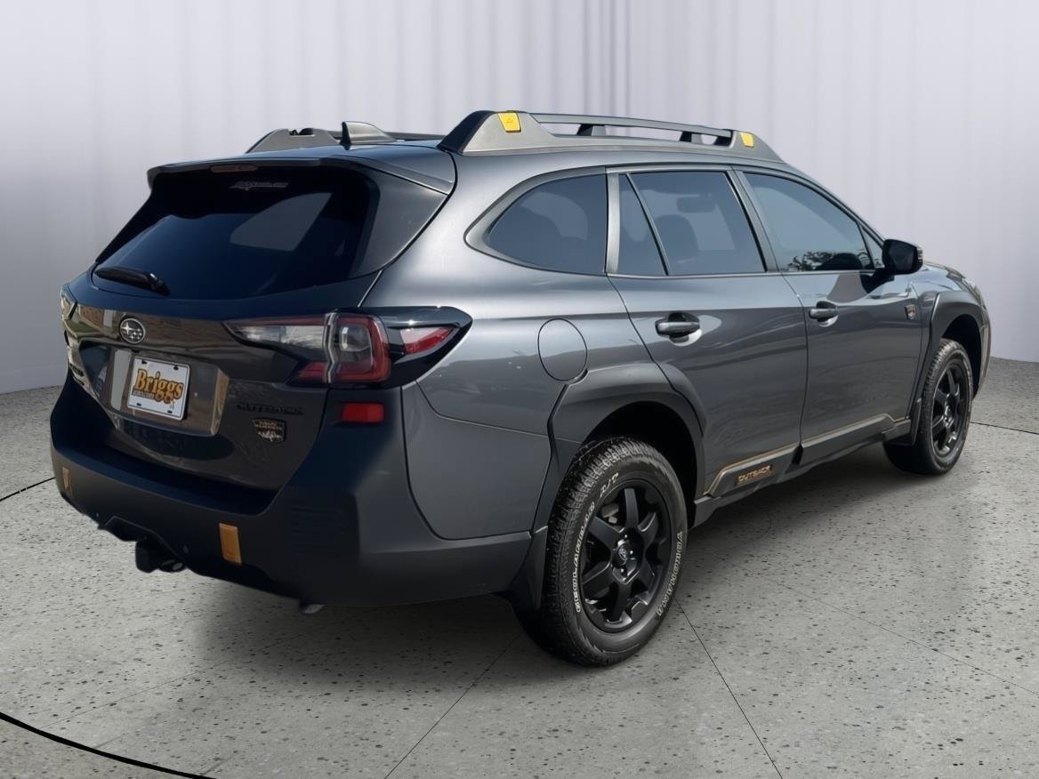 Used 2024 Subaru Outback Wilderness AWD/4WD image 5