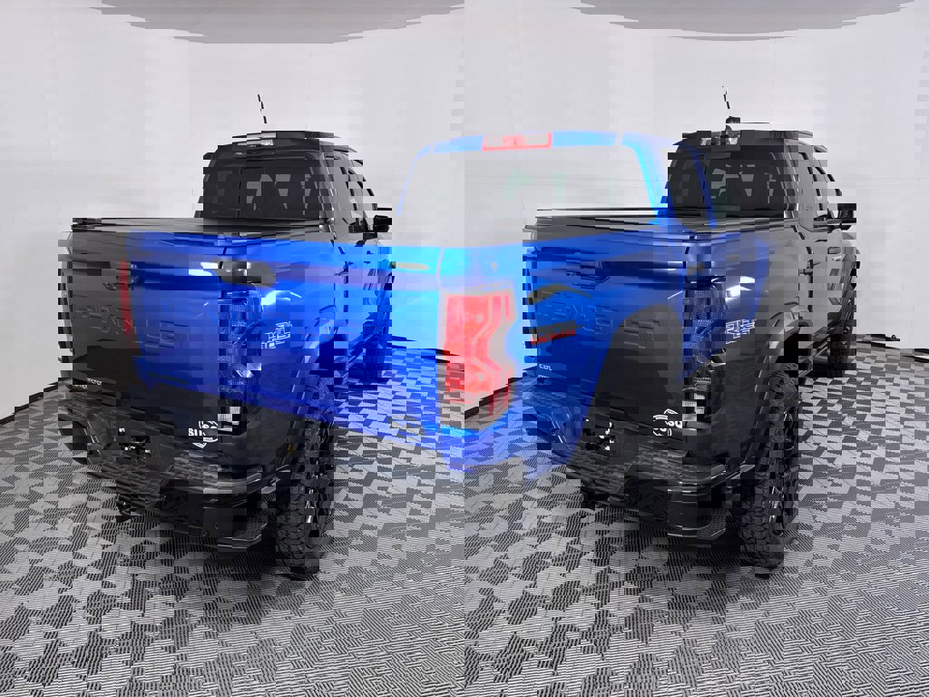 Used 2023 Chevrolet Colorado Trail Boss w/ Technology Package image 17