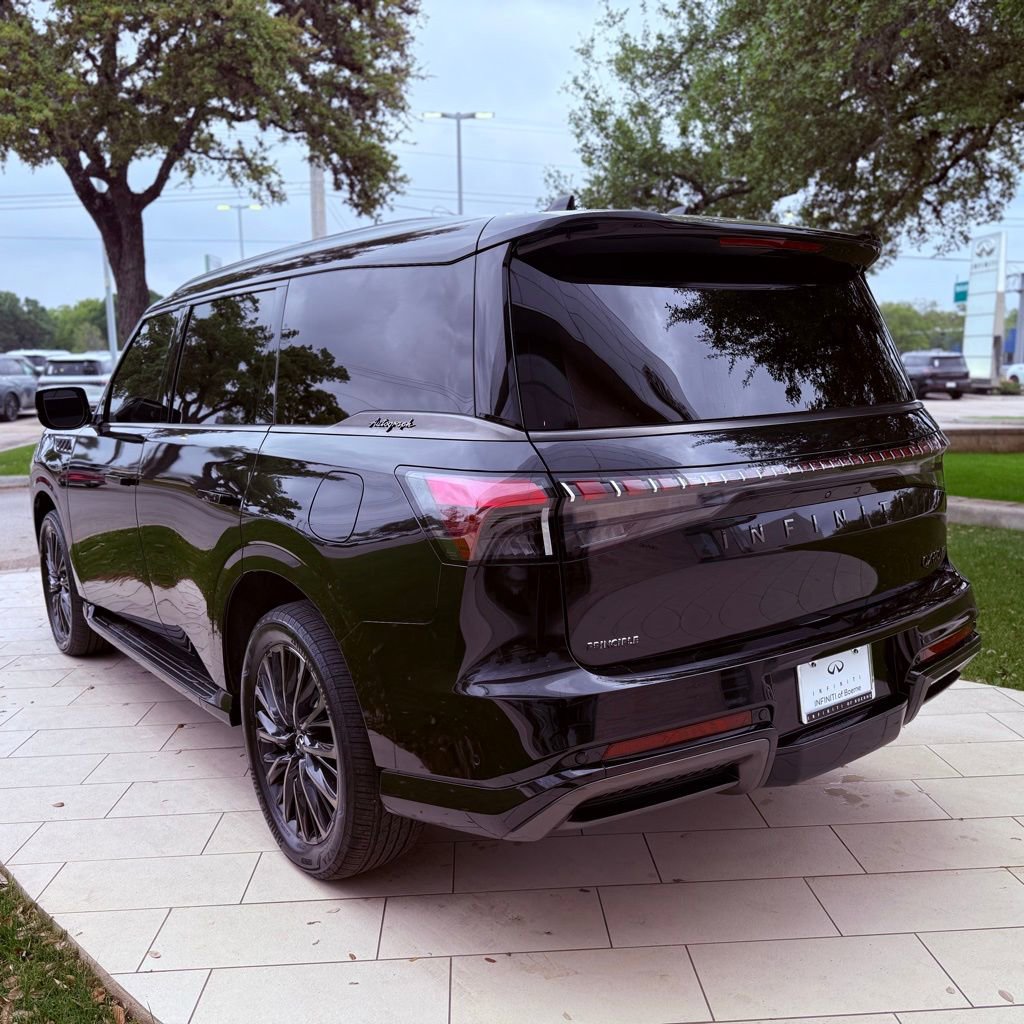 Used 2025 INFINITI QX80 Autograph image 8
