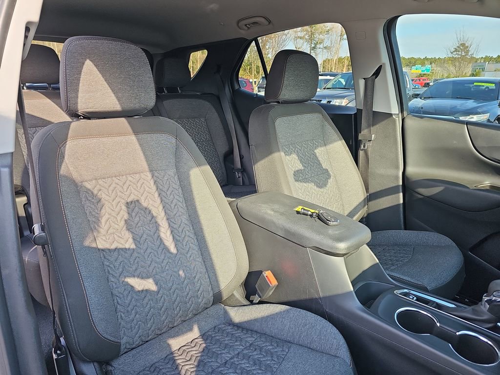Used 2023 Chevrolet Equinox LT image 13