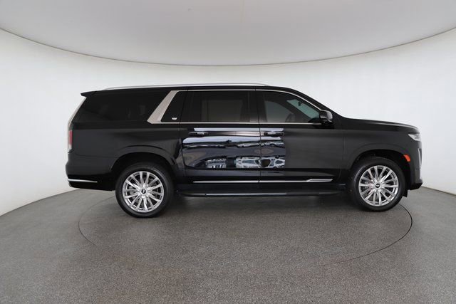 Used 2022 Cadillac Escalade ESV Premium Luxury image 22