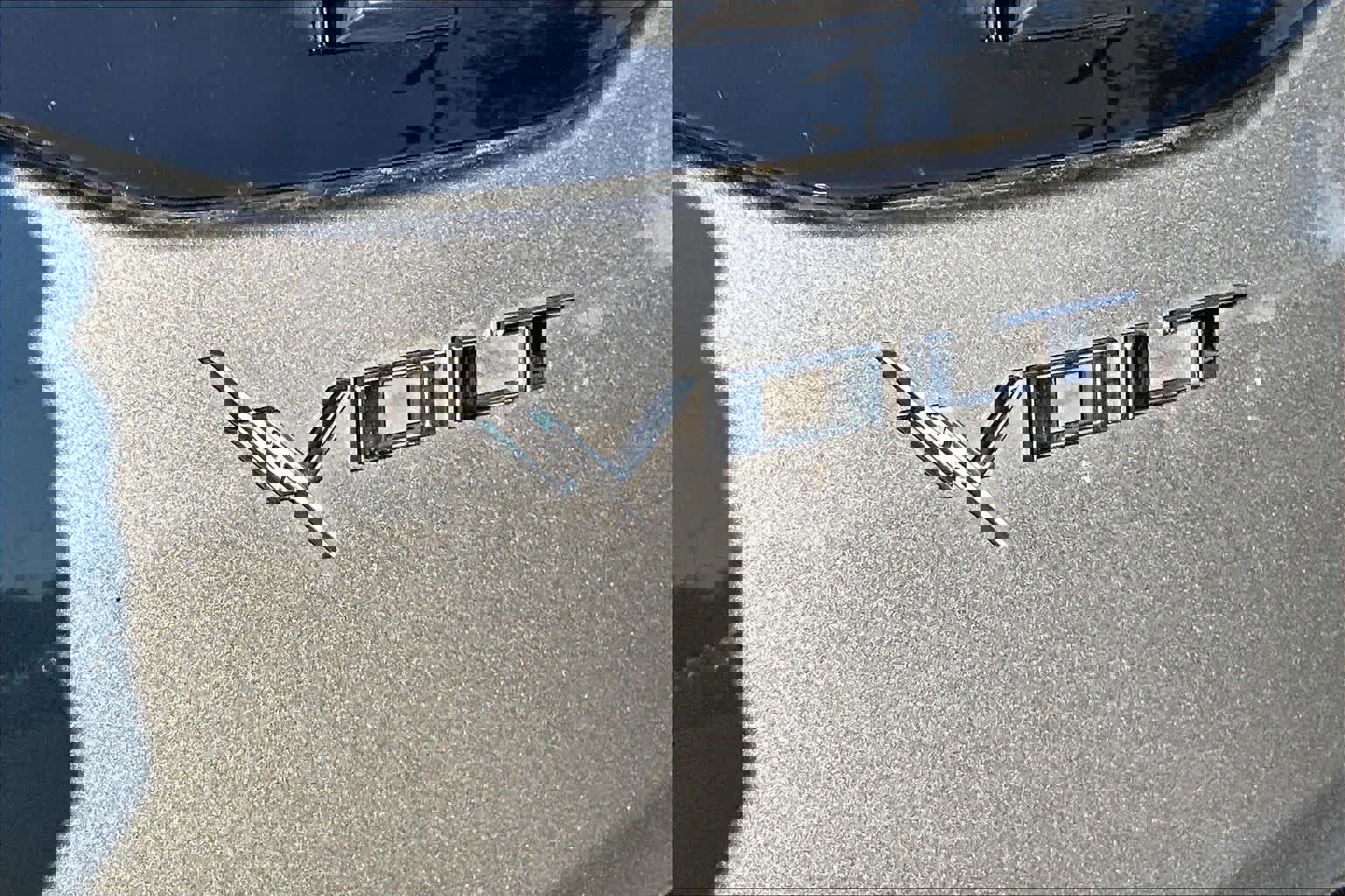 Used 2017 Chevrolet Volt LT w/ Comfort Package image 30