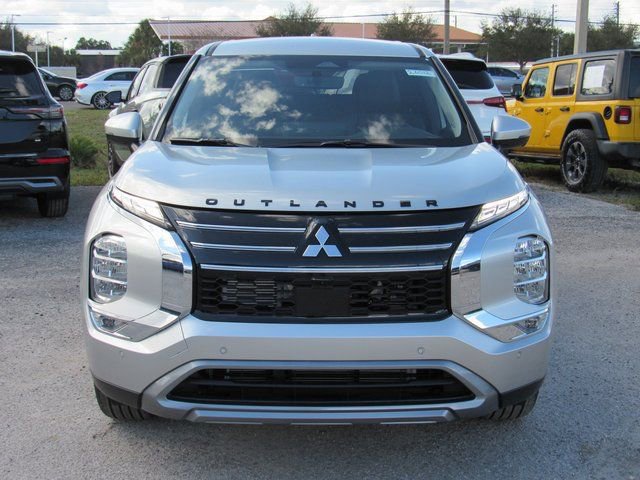New 2026 Mitsubishi Outlander SE image 6