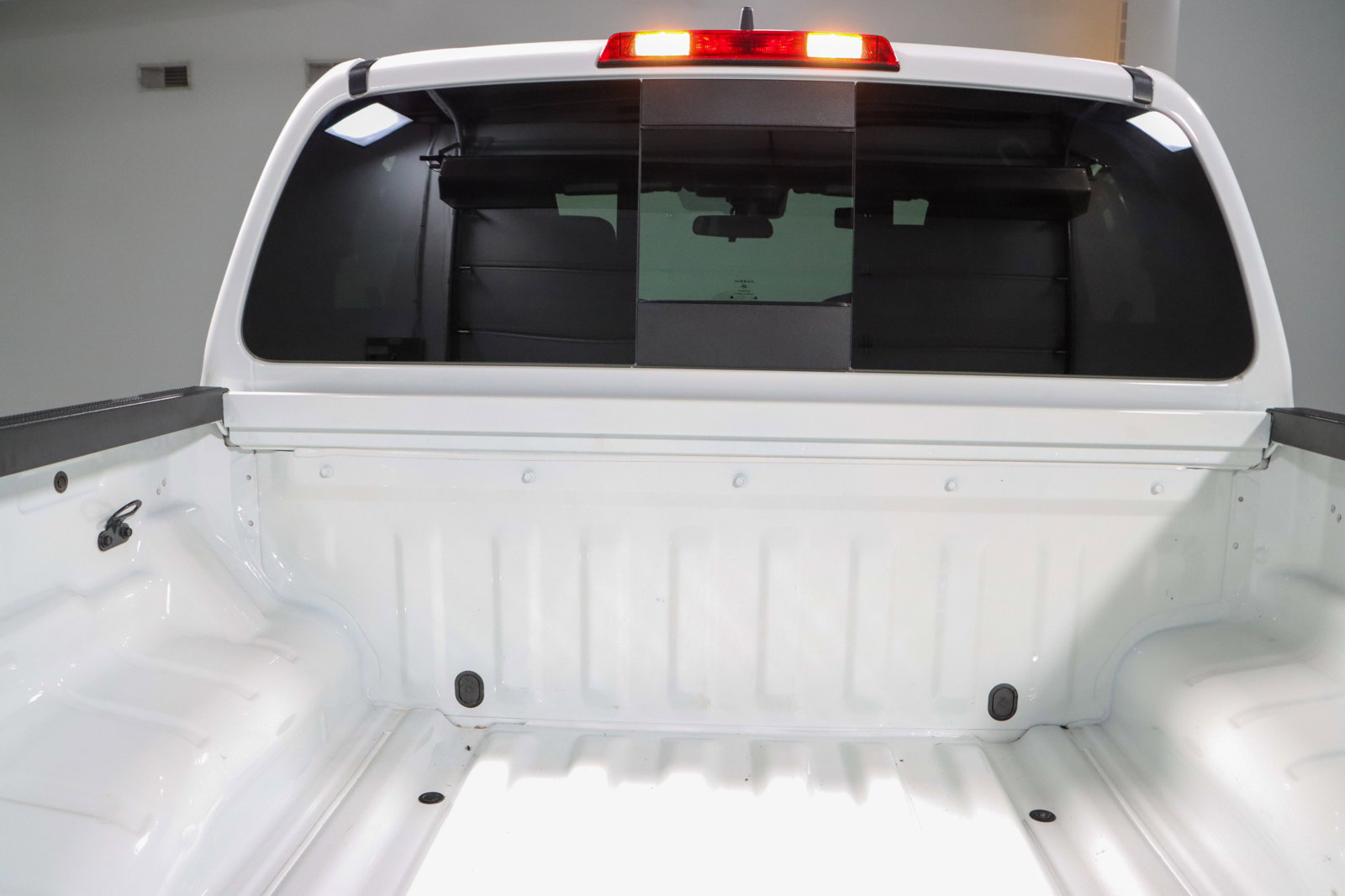 Used 2024 Nissan Frontier PRO-4X w/ Off-Road Protection Package image 30