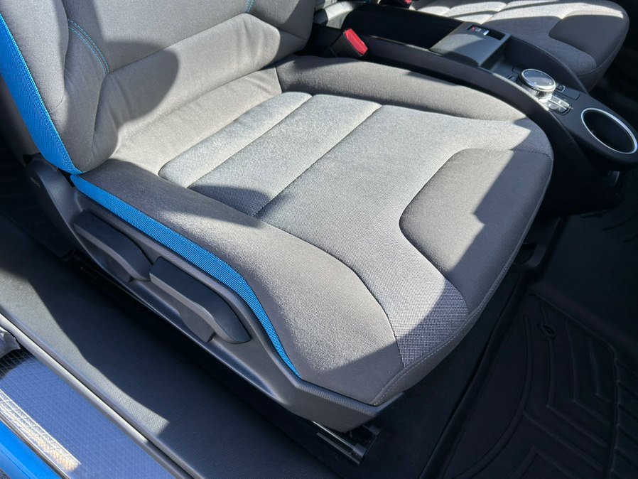 Used 2019 BMW i3 image 40