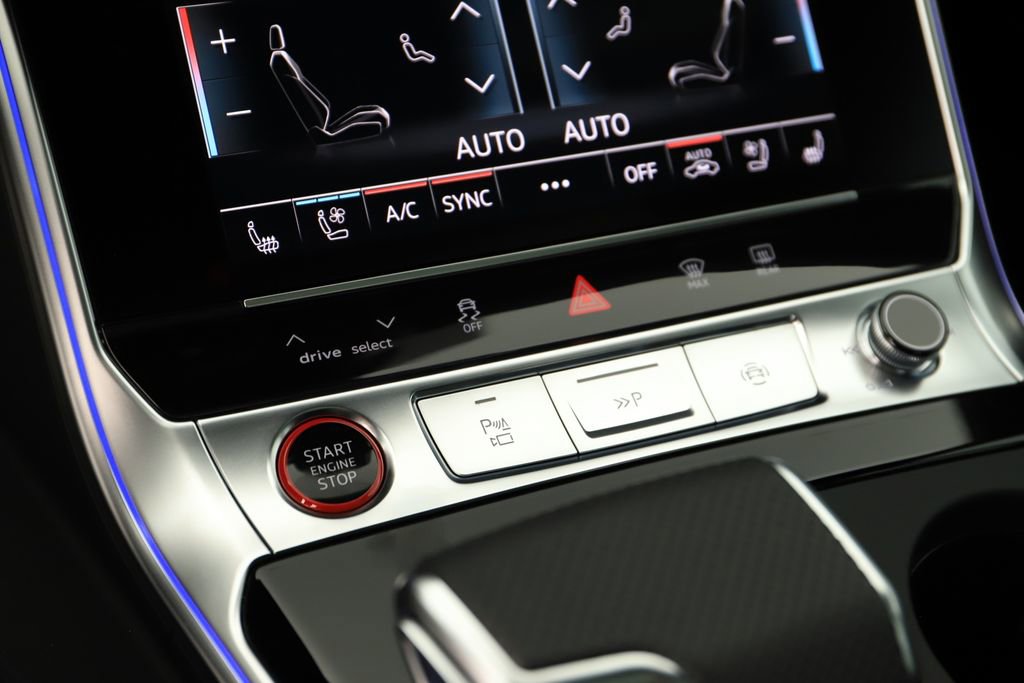 Certified 2025 Audi RS 7 performance Sportback AWD/4WD image 27