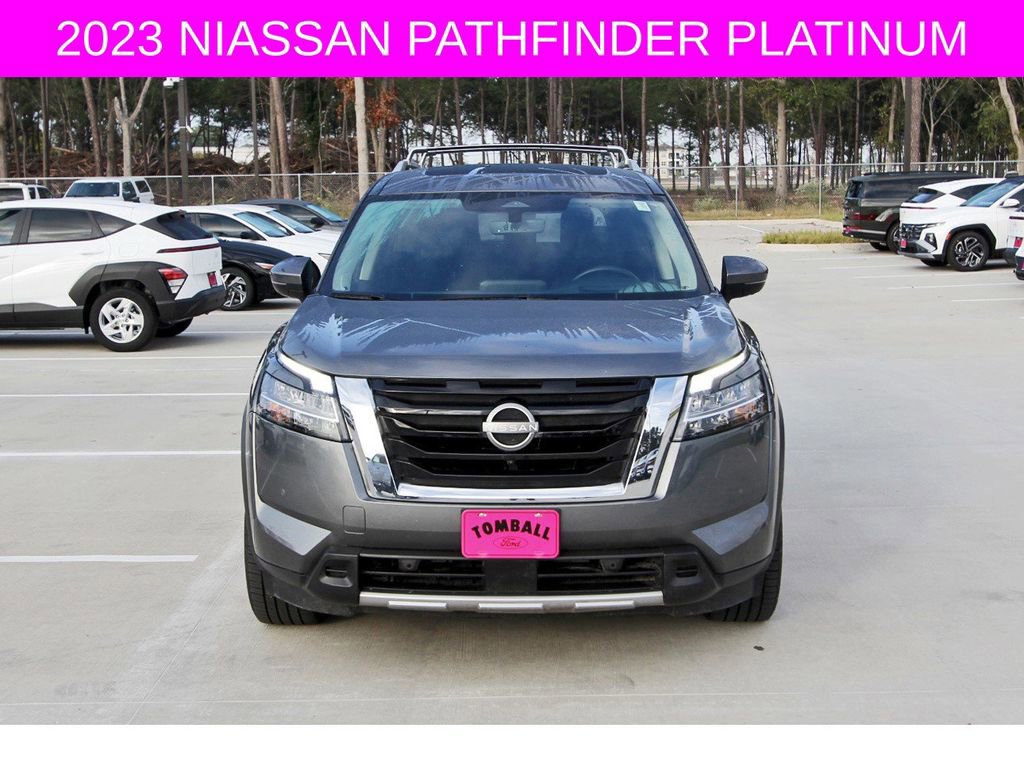 Used 2023 Nissan Pathfinder Platinum image 2