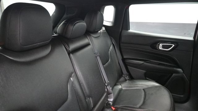Used 2022 Jeep Compass Limited AWD/4WD image 11