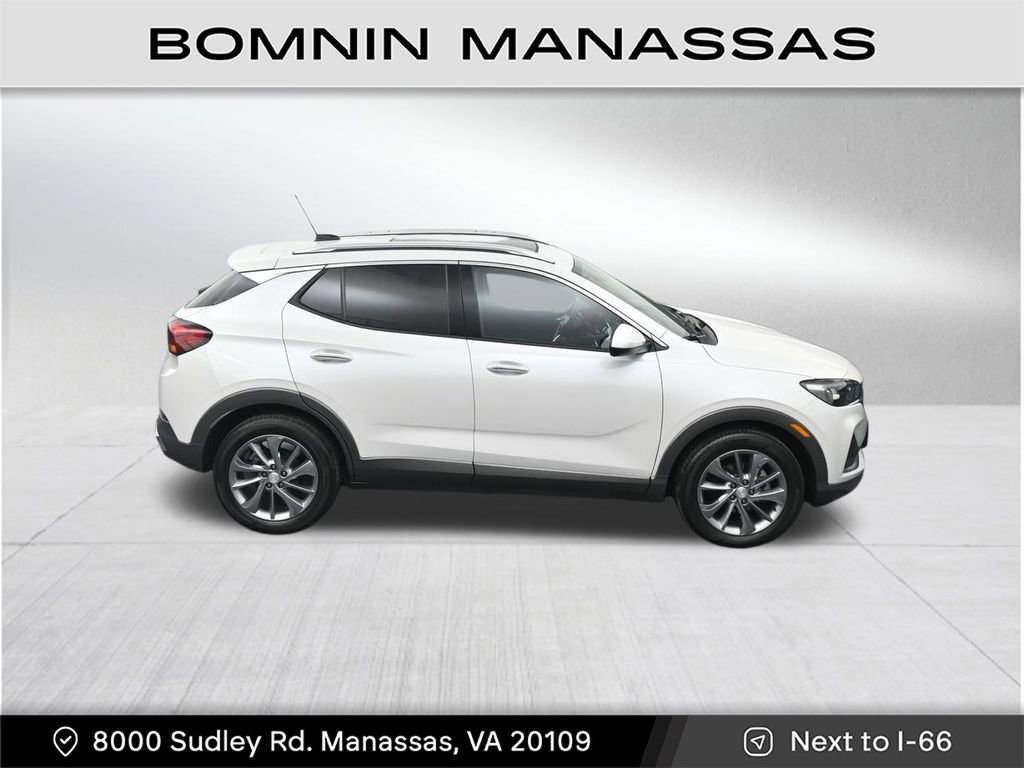 Used 2023 Buick Encore GX Essence w/ Experience Buick Package FWD image 25